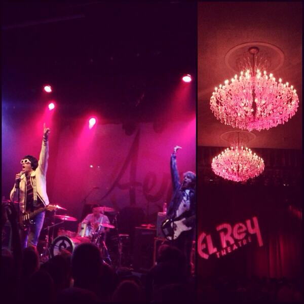 NBFgpunkz's tweet image. 👽yA bOiz @newbeatfund TaKiN OvER tHa Cr0VVd La$T NiTe 👽 aNy PuNkz RoLLiN tO SoMa tUhNitE ?! #everybodygetup