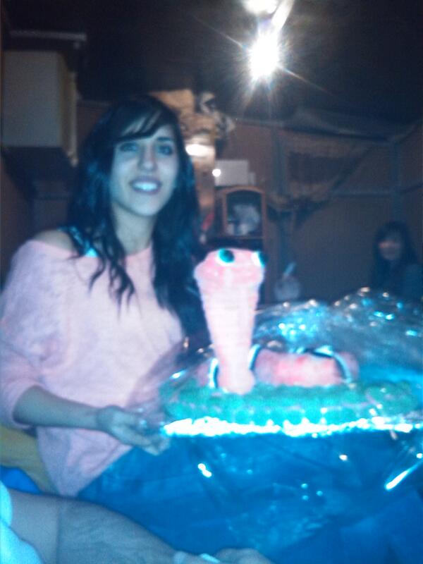 Sh2Ire's tweet photo. Que regalazos de mis chic@s de la @laulti lme han encantado! http://t.co/9rsSLec2Og