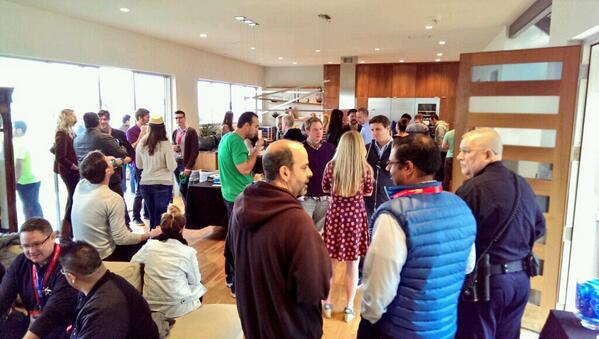 GoGoGonzilla's tweet image. Hanging out. #KloutSXSW