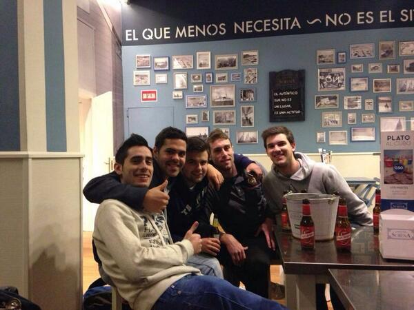 AlomarCano's tweet photo. Sureña! http://t.co/5BczlYFLSR
