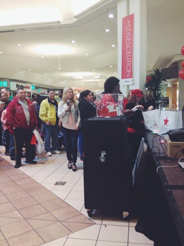 CommonsatFW's tweet image. Announcing our winners. #stylesolution