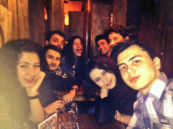 tutkuberry's tweet photo. Dogumgünüm oleeeey http://t.co/weYMsGYgsg