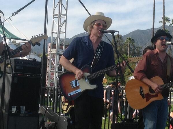 50to1themovie's tweet photo. #ToddLowe rocks @santaanitapark Saturday w/ @lahootenanny. See Todd on #50to1themovietour, beginning 3/17. http://t.co/YfnkOUs3Ro