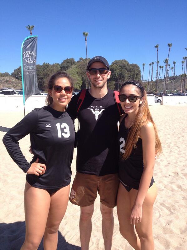 musickreports's tweet photo. CSUN sand volleyball players Steffi Miller (left) and Kelcie Randazzo (right) #iwdpopup http://t.co/Cb7uFsHUWW