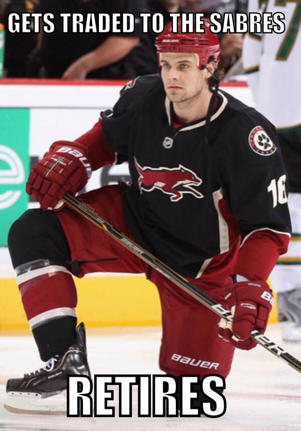 CTCHockeyPod's tweet photo. Klesla is a smart man: http://t.co/ylnr70gUmy