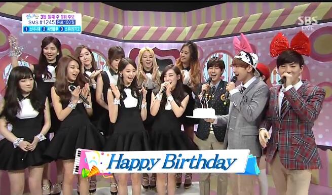 BiQ-yQoCAAAC9XW.jpg:large