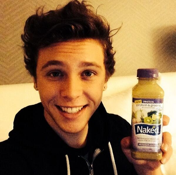 Bailey_ClarkHA's tweet photo. Missing my boyfriend @JackHallHA http://t.co/jARUbLyCpP