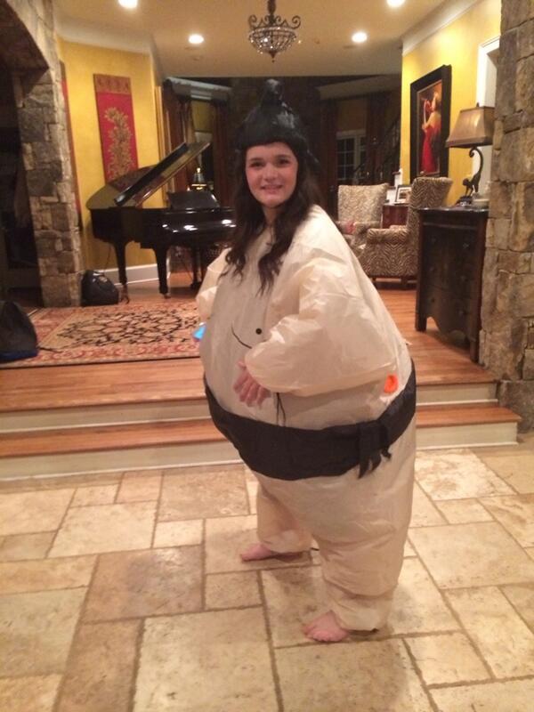 maddyghardin's tweet photo. Are you ready? http://t.co/NdZXRgqrAe