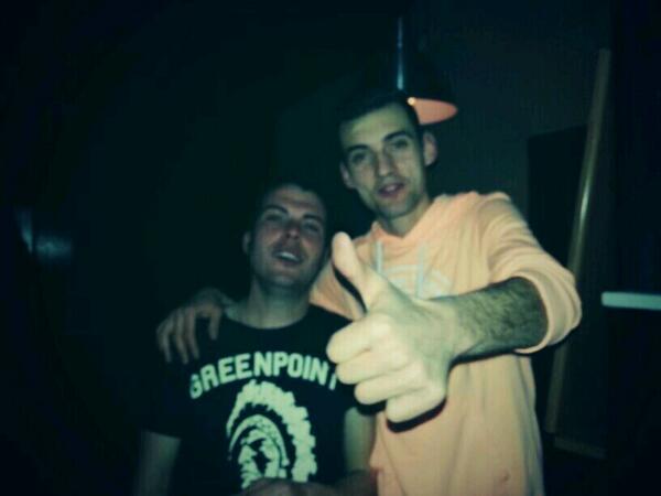 PatriTenorio3's tweet photo. Mis dos soles: @carlitosjump y #jorge http://t.co/mK2EixcsFE