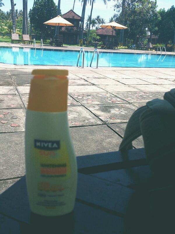 my sunblock ... hahahaa .. and the swimming pool