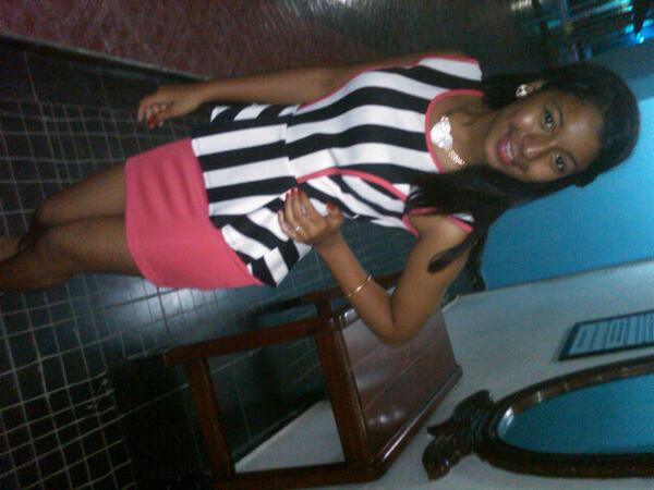Yamerlin13's tweet photo. Mi Negra si estas linda Hoy http://t.co/eCUbA0Dc2w