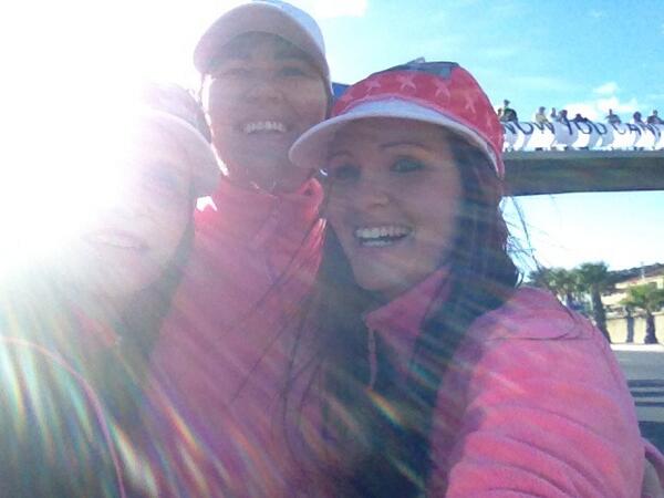chimzter's tweet photo. Pink Chicks ondersteuners cheering their mates on!! Go Pinkies GO! http://t.co/zcGtVEE2vF