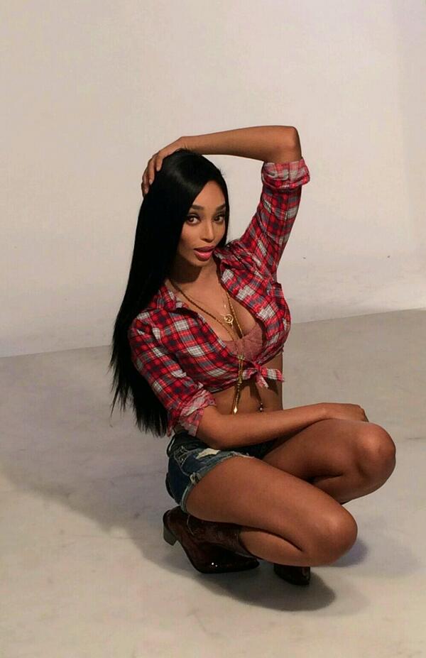 DarnaaMusic tweet picture