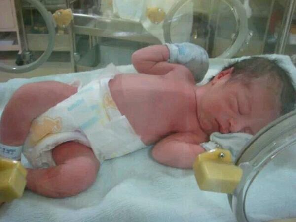 CerlyLex's tweet photo. Cain Stainy Alexander <3 http://t.co/o2EBCqgW5x