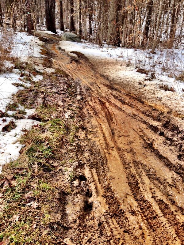 Going to be an interesting day here at Southern Virginia Shootout, Bryce on course, 3 more in Cat 1 at 12:30