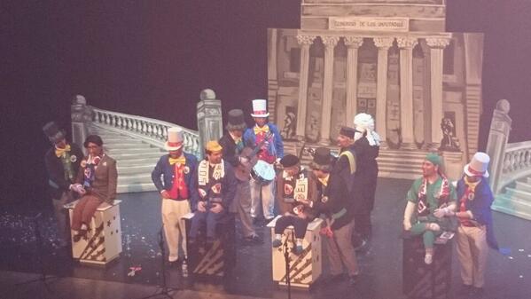 Pero qué bien remataron la tarde en el Cervantes la gente de @Aseagobia !!!!!