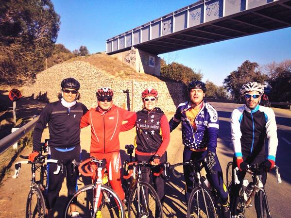DiRTri's tweet photo. Pronto los domingos sin salida de bici estarán prohibidos. #triDiR http://t.co/gxLHSIUtGH