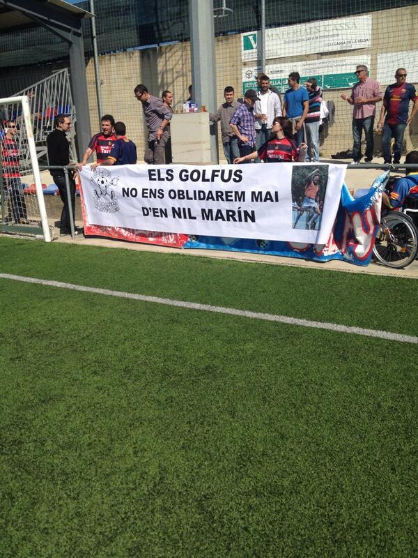 berniils's tweet photo. Grans els golfus de la u e llagostera homenatge a nil marin http://t.co/xmjQSr15ON