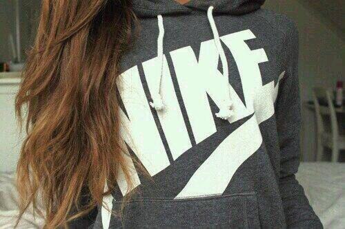 moda_XXI's tweet photo. Nike ^_^ http://t.co/F9KdhHLdn3