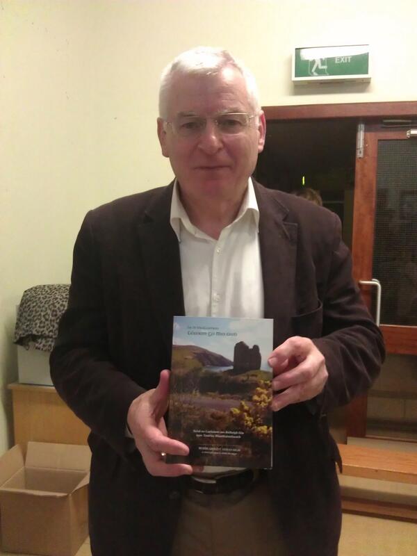 I Lios Póil aréir sheol Joe Higgins TD an leabhar "Téanam go Min Aird"ar bheatha Lís Ní Shúilleabháin ón Mhin Aird.
