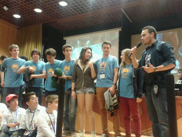 iesitaca's tweet photo. Entrevista a los XD, nuestro equipo que llegó a la final europea el año pasado. http://t.co/zYyuIPWP6O