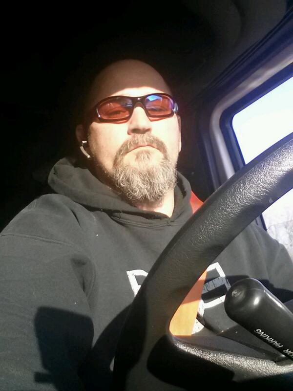 _HACKTHEPLANET_'s tweet image. Greg me on the am lol