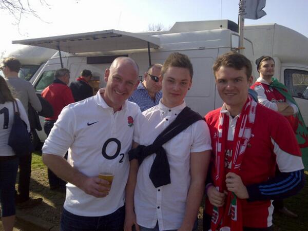 jmwg8's tweet photo. @O2Sports #pintpals http://t.co/SS9NWwmwrU