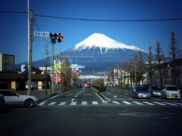 Pada update gempa nih, disini mah smpir tiap hari