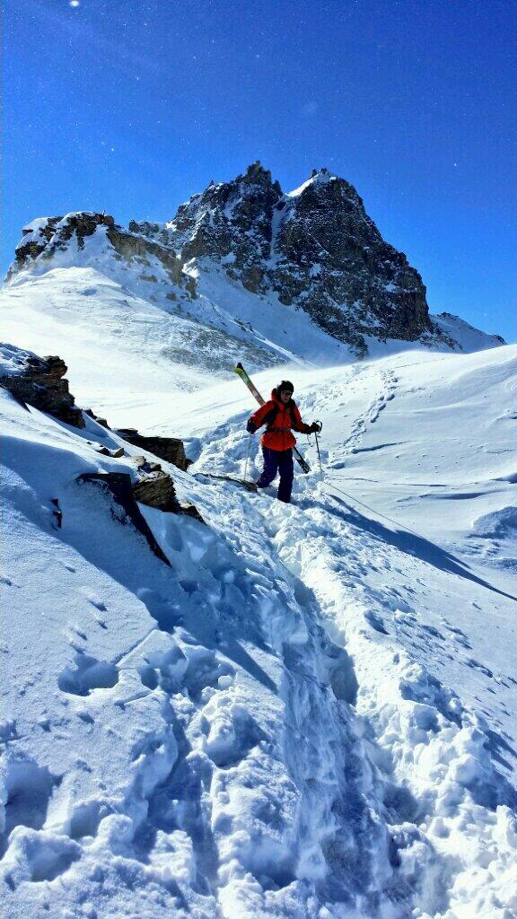 @GrimentzTwit <a href="/MTracks/">Mountain Tracks</a> into the Rechy we go, thanks Nigel and Alastair for agreeing to pole to Vercorin