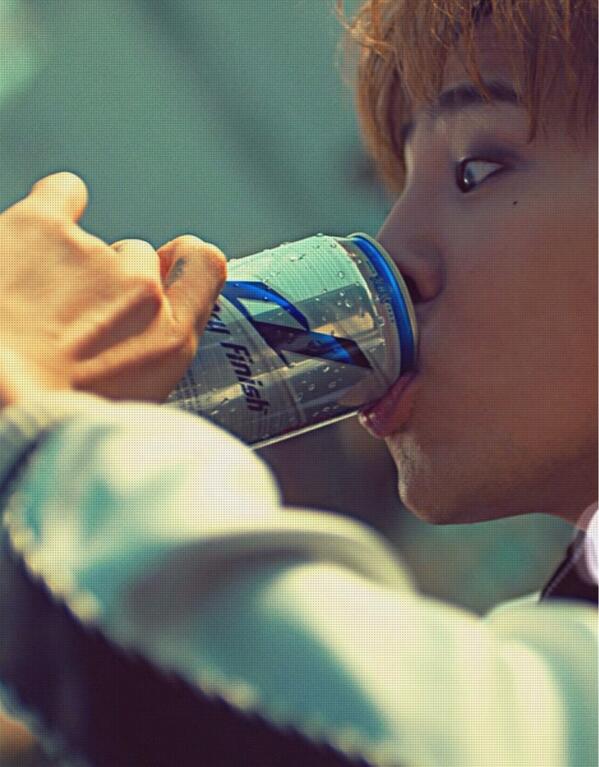 ceoYangHyunSuck's tweet photo. (¬_¬) http://t.co/ymApDqVgDD