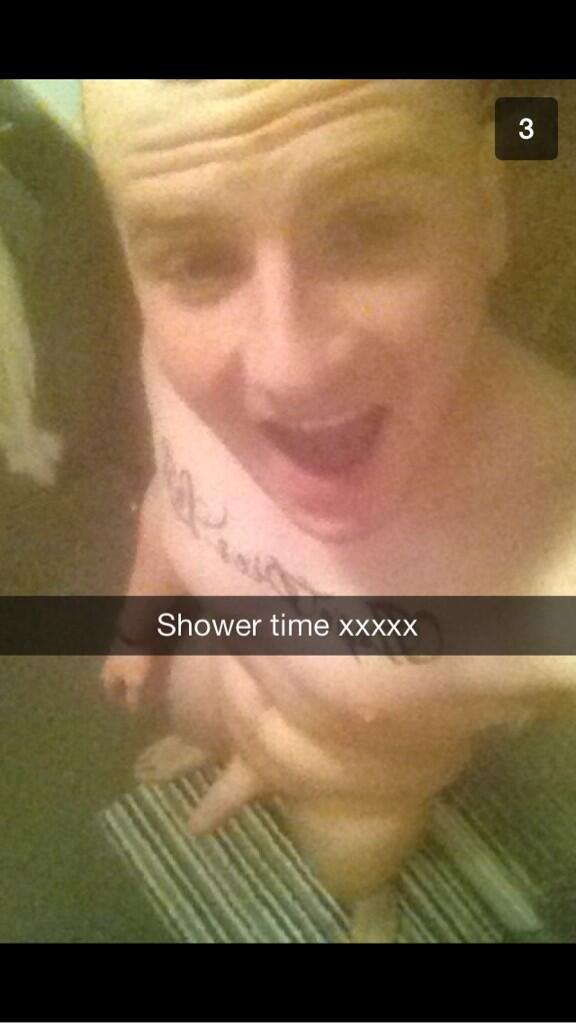 Snapchat naked selfie