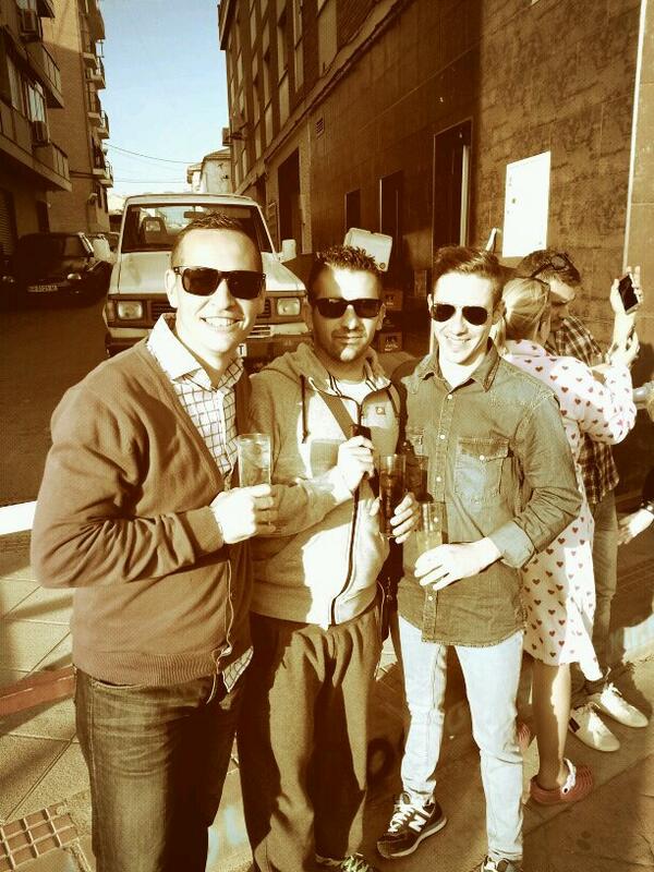 gordolr23's tweet photo. En la gloria con la @lapulga28  y @huron9  vamos que nos vamos http://t.co/ZolhArKdRR
