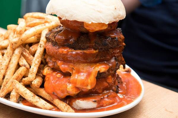 Atomicburgers's tweet photo. “@jamieashby: @Atomicburgers @FrazerBarnett @carlybennett @andywilliams250 here's the beaut. http://t.co/AWtFO6HEQD”
#falloutfun