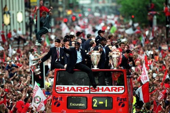 RedIssue's tweet photo. Welcome to Manchester: http://t.co/rIU2wYhY6T