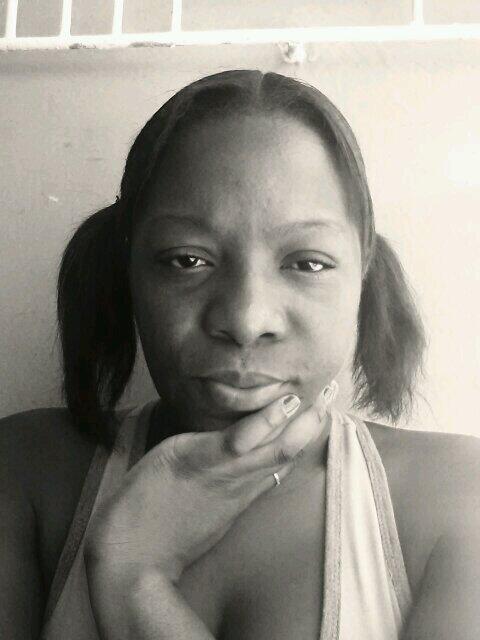 caaandre tweet picture