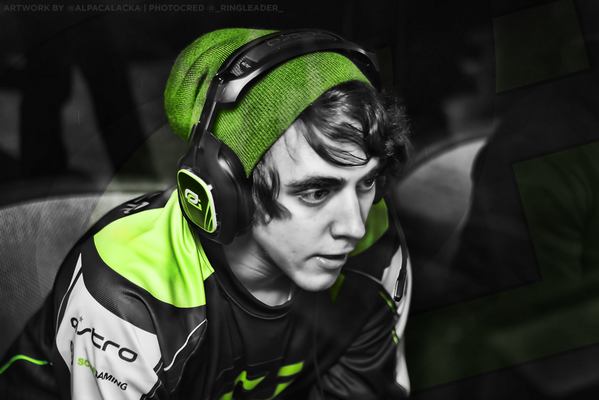 DoctorAlpaca's tweet image. My best photo edit by far for @OpTiClayster #GreenWall
