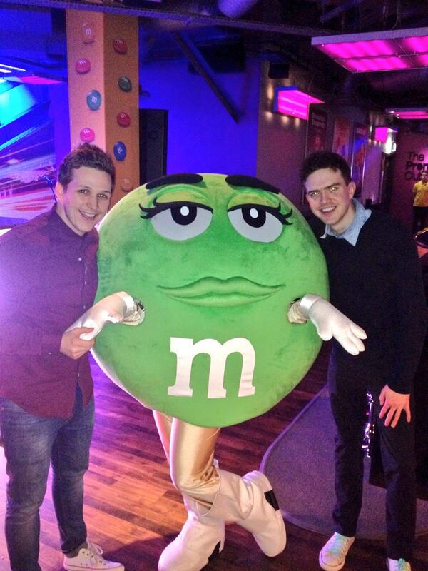 spin1038's tweet photo. Look who Brian & Dara are putting the moves on @The_PremiumClub #MMsZone http://t.co/sNFKNk31kR