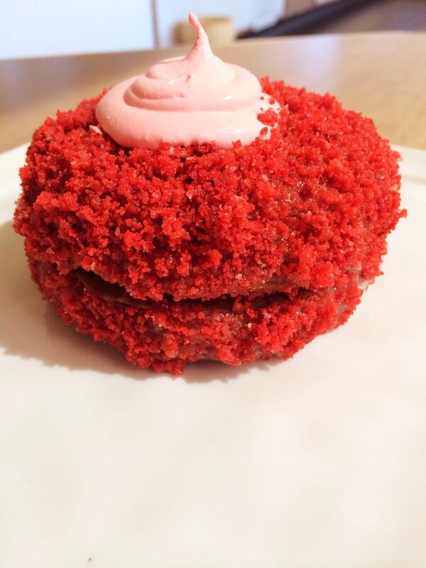 FriendlyDonuts's tweet photo. Let's end this nice weekend with our new RED VELVET #DOSSANTS aka #cronuts ! We will have this treat today at 4:30! http://t.co/Xn8GZeDpcN