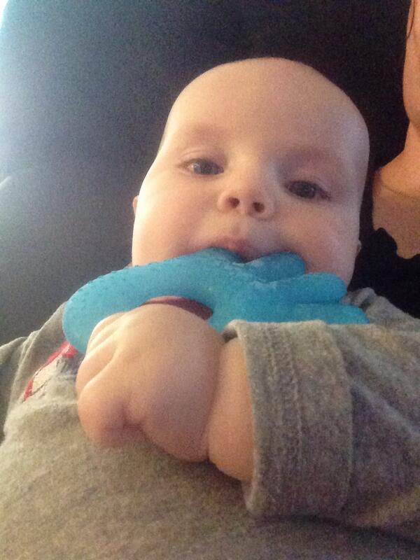 My teef hurt mama, theys hurt rewey bad.