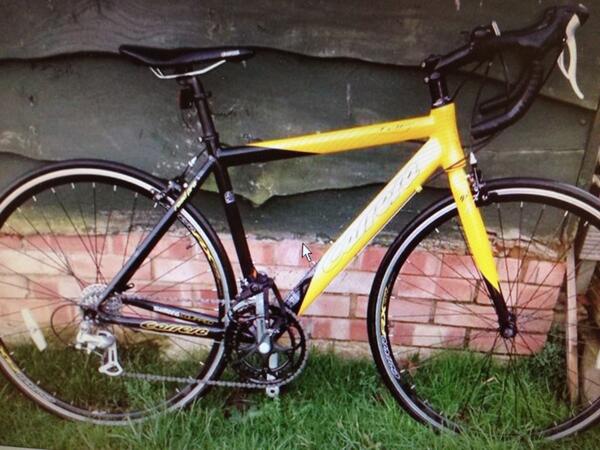 MPSCopersCope's tweet image. Stolen from #Beckenham Yellow and Black Carrera Road bike. Pls dial 101 with any info .... Pls RT