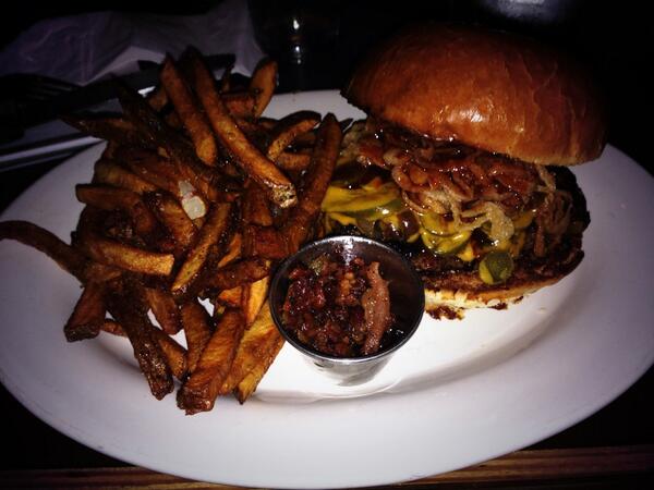 leadereater's tweet image. ... followed up with a post-show chow down @ShepParkDraught - Smoked Gouda &amp;amp; Bacon burger!