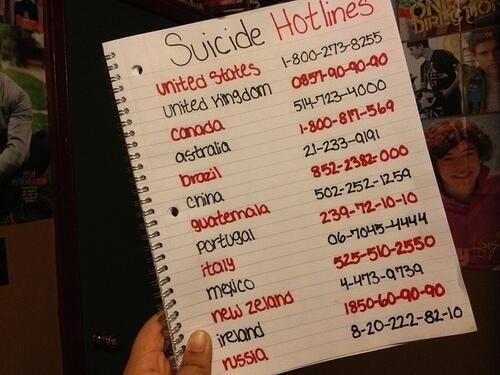 SomeAnonKid's tweet photo. One retweet could save somebody's life, please do it. http://t.co/DqrBIfeOFx