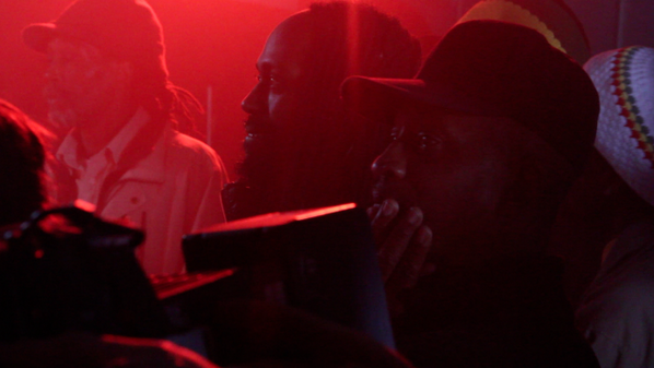 BlueLotusMusic's tweet photo. Brinsley Forde (Aswad), Jah Youth and Cyrus (Rasites) link up at @RasitesOfficial video shoot http://t.co/OYROkvynM4