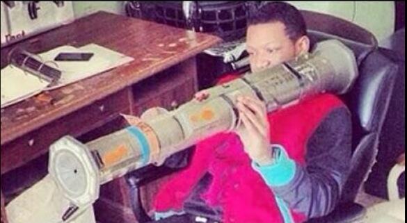 Jared Weiss On Twitter So Here S 17 Year Old Chicago Rapper Rondonumbanine W A Rocket Launcher He Was Arrested For Murder Sunday Http T Co Ah9vqvn2rr