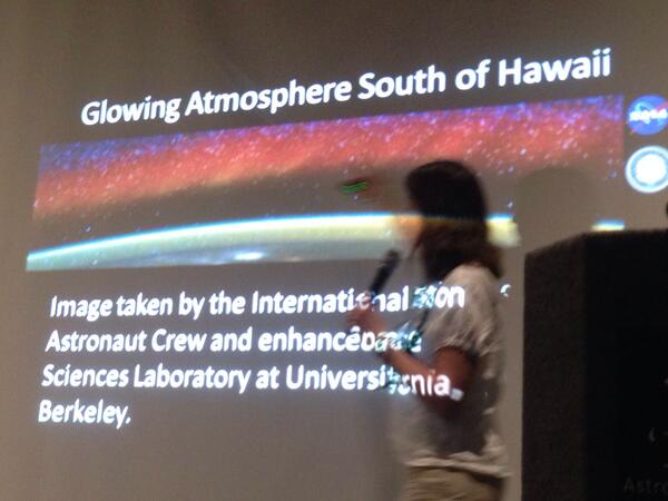 ahia808's tweet image. Red atmospheric glowing from hawaiʻi! #JTTU #FamilyDay @Imiloa