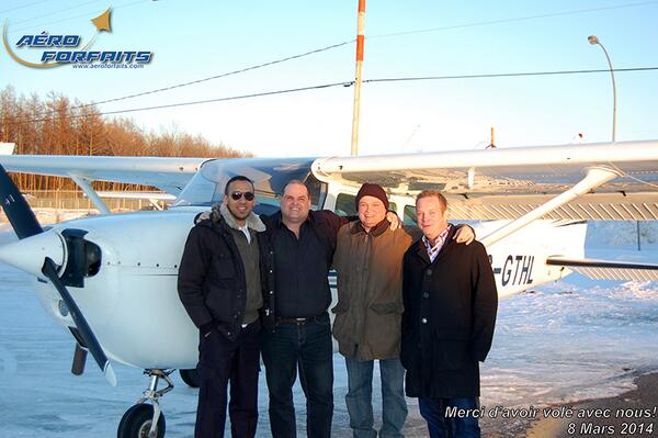 AeroForfaits's tweet photo. Bonne fête M. Bouchard http://t.co/EJn3qSJGlr