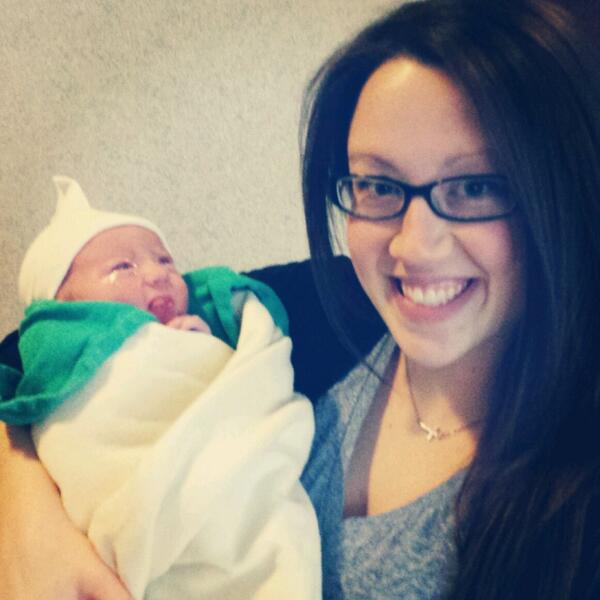 chels1414's tweet photo. Miss June Belle ♡ #perfect #babygirl #loveatfirstsight #love #cute http://t.co/oDuxgpo5BI