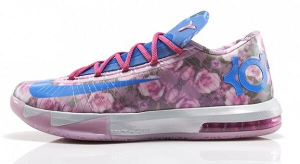 ClanClean's tweet image. Congratulations @Franchis1ng for winning Nike KD 6 - Aunt Pearl on @KicksOnFire app #FreeKicks