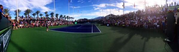 rogerfederer's tweet photo. A nice picture of my practice today, thanks for coming out to watch! Tomorrow i play singles and doubles! #focus http://t.co/vbtVWfXz1c