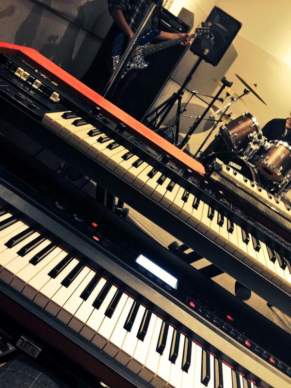 lilliput_steps's tweet photo. バンド練習なう！

さいだー http://t.co/g560rTNPUy
